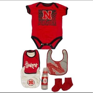Nebraska Cornhuskers Baby Lot (3M Onesie, bottle, 3 bibs, socks)